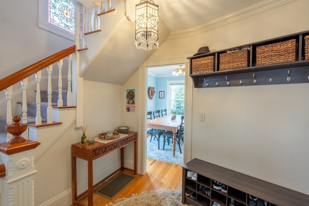 37 Chestnut St