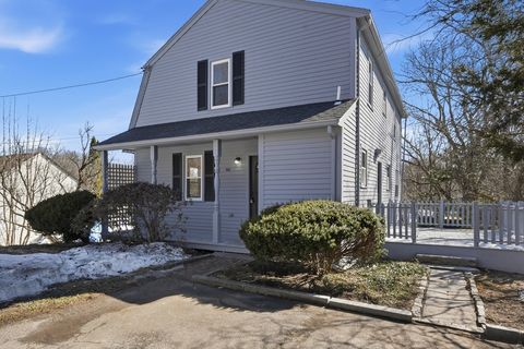 Photo of 66 Newland Ave, Bellingham, MA 02019 (MLS # 73485367)