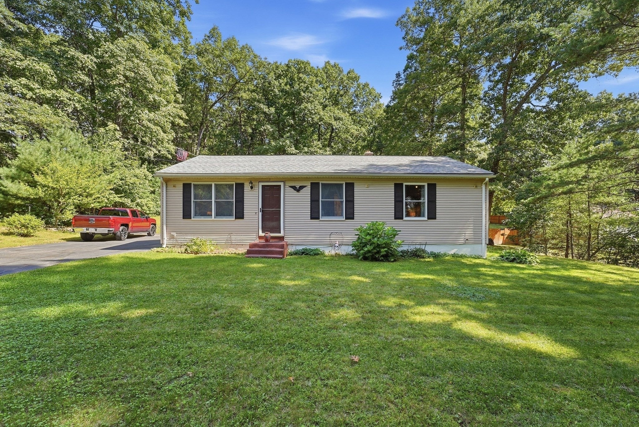 24 Old Thompson Street, Palmer, MA Photo #31