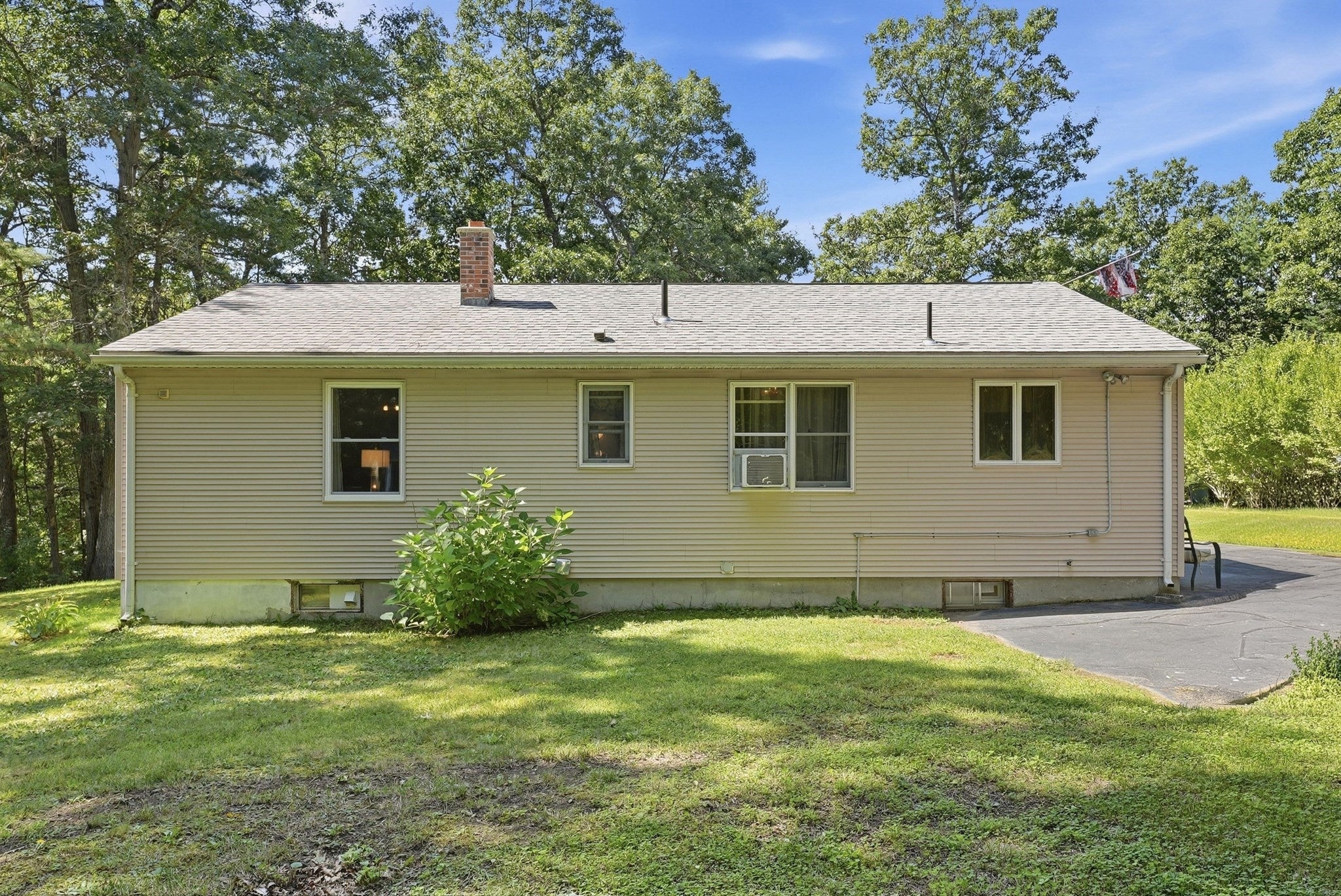 24 Old Thompson Street, Palmer, MA Photo #35