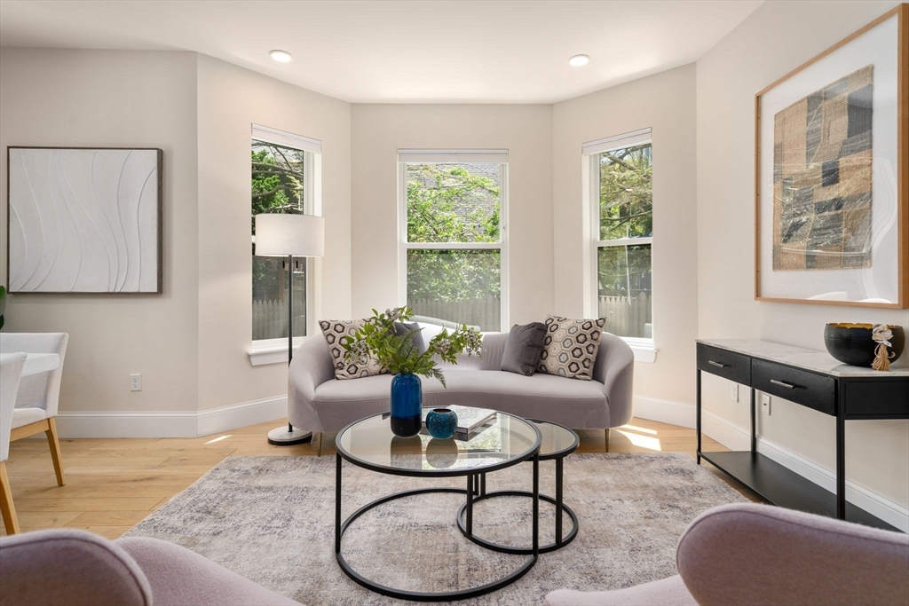 12 Arnold Circle 3