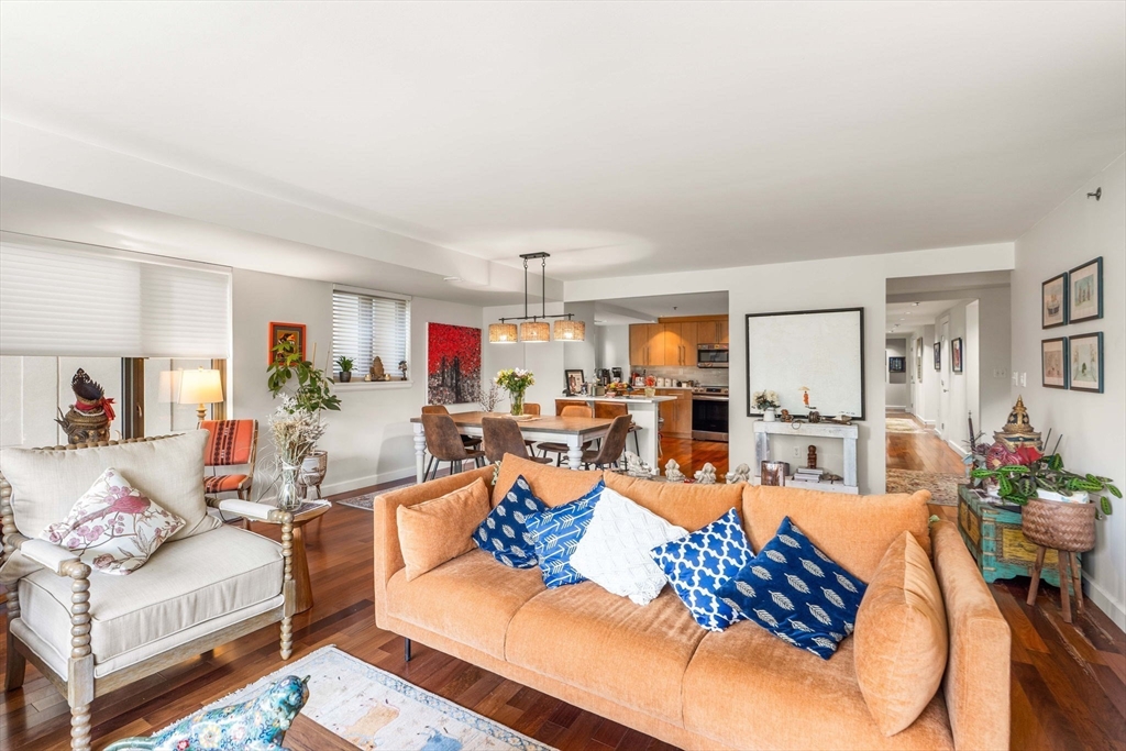 165 Tremont St. 401