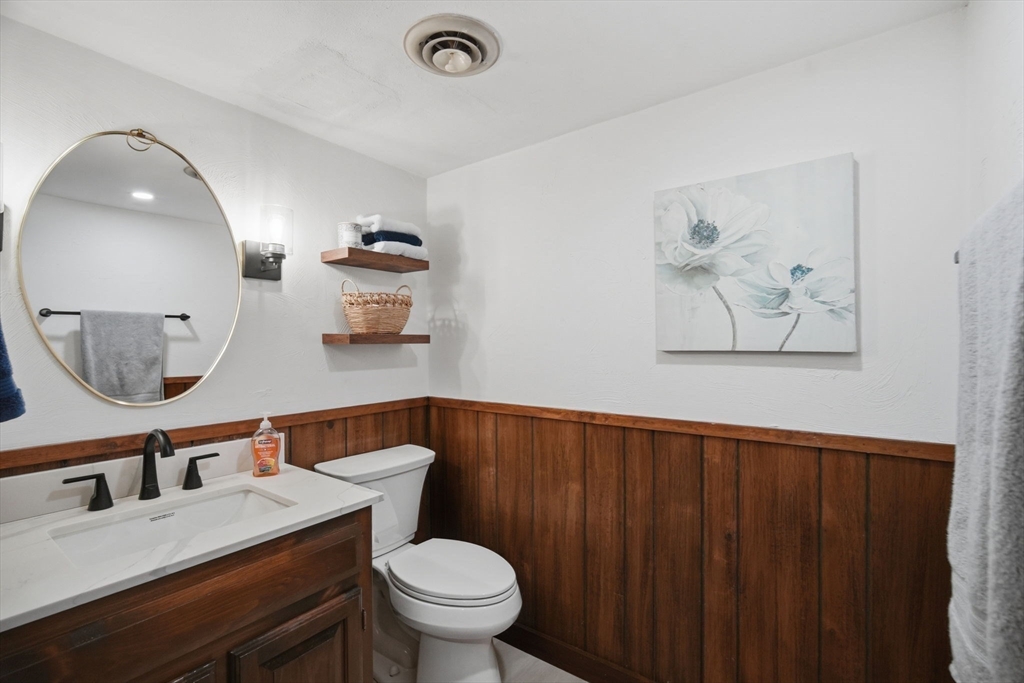 98 Hollow Road, Brimfield, MA Photo #25