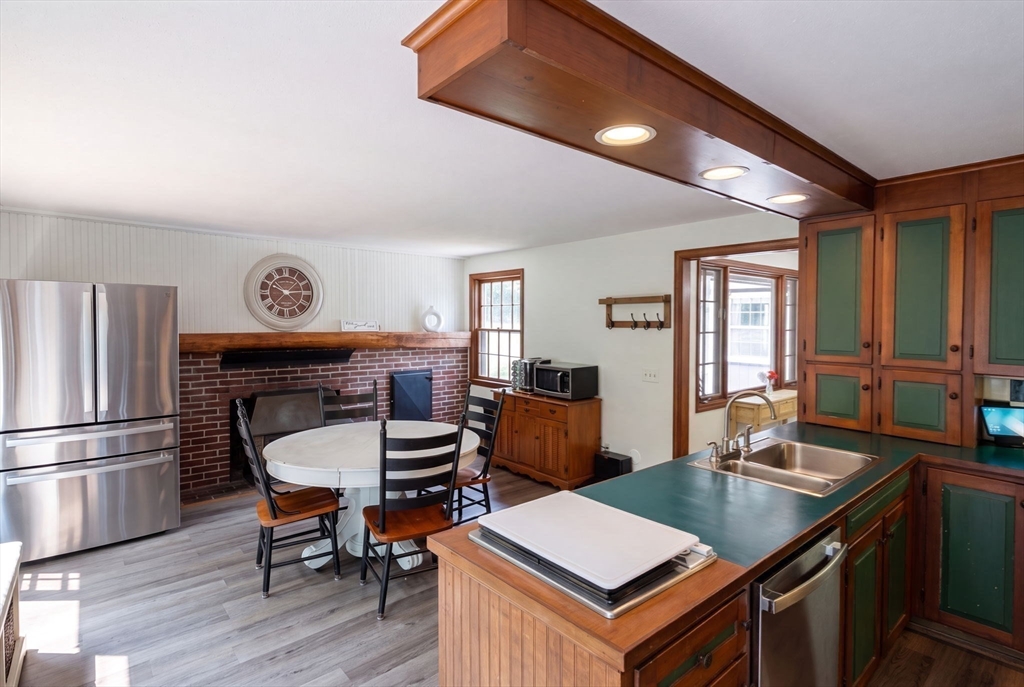 98 Hollow Road, Brimfield, MA Photo #6