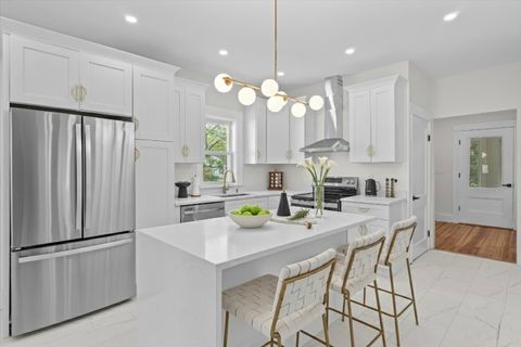 221 Pelham St Methuen MA 01844