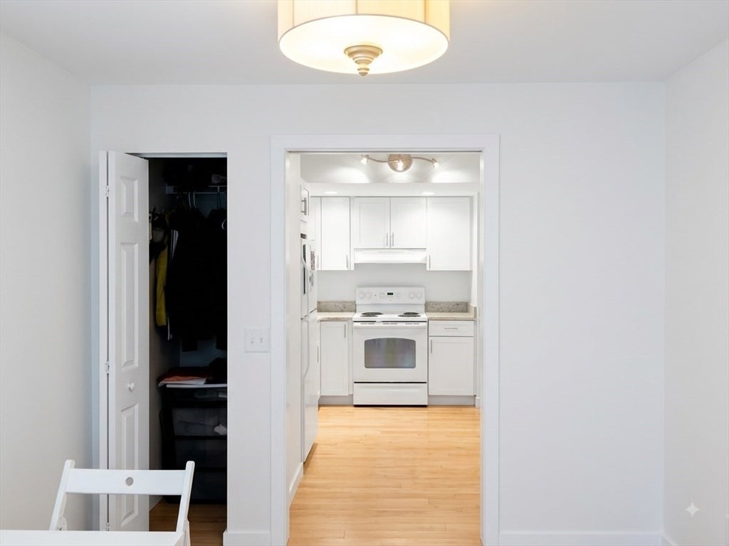 1731 Beacon St #206, Brookline, MA, 1731 Beacon St #206, Brookline, MA Photo #3