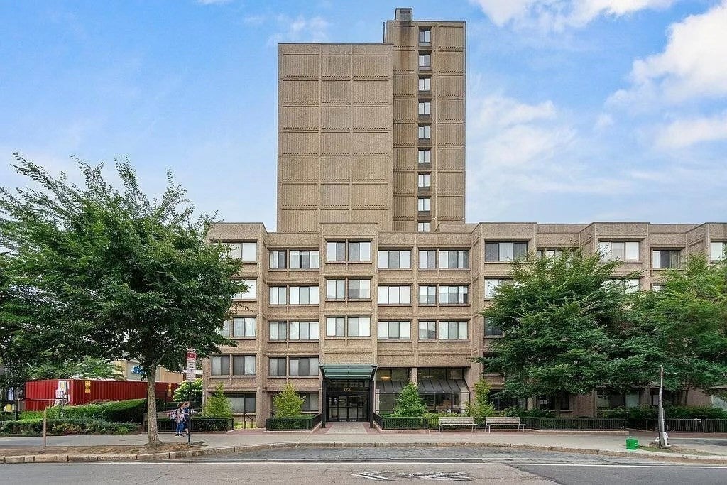 1731 Beacon St #206, Brookline, MA, 1731 Beacon St #206, Brookline, MA Photo #9