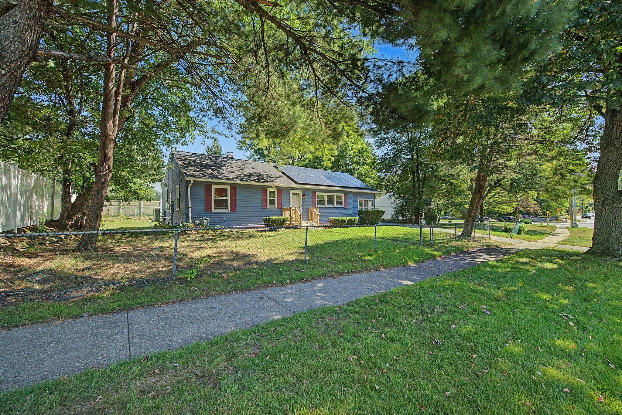369 Breckwood Blvd, Springfield, MA, 369 Breckwood Blvd, Springfield, MA Photo #2