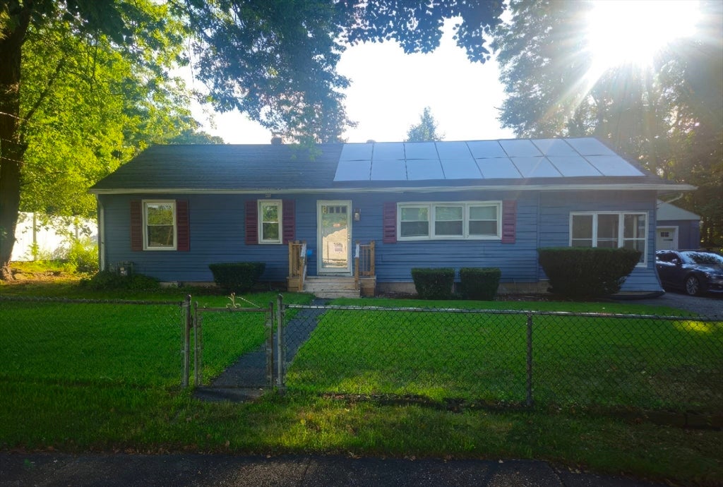 369 Breckwood Blvd, Springfield, MA Photo #1