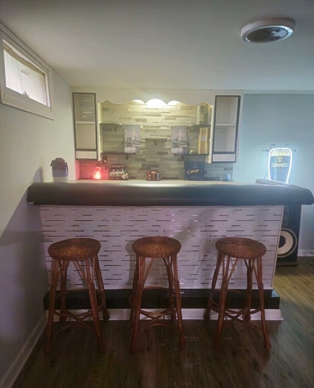 369 Breckwood Blvd, Springfield, MA Photo #12
