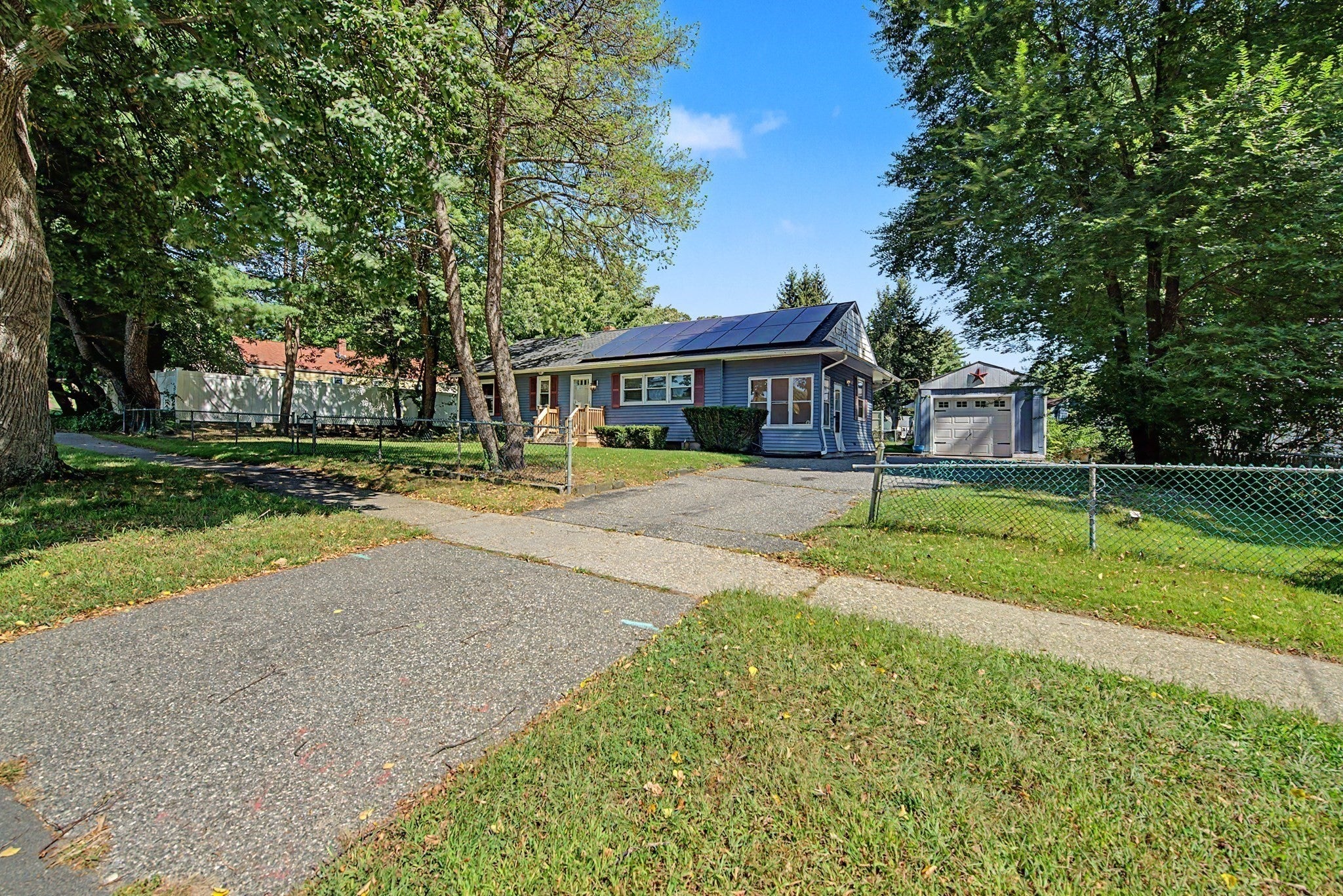 369 Breckwood Blvd, Springfield, MA, 369 Breckwood Blvd, Springfield, MA Photo #3