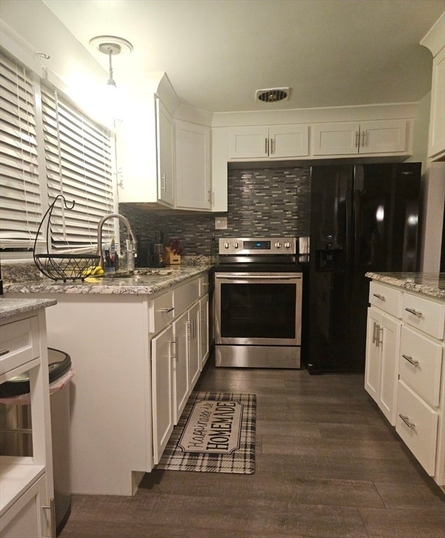 369 Breckwood Blvd, Springfield, MA Photo #3