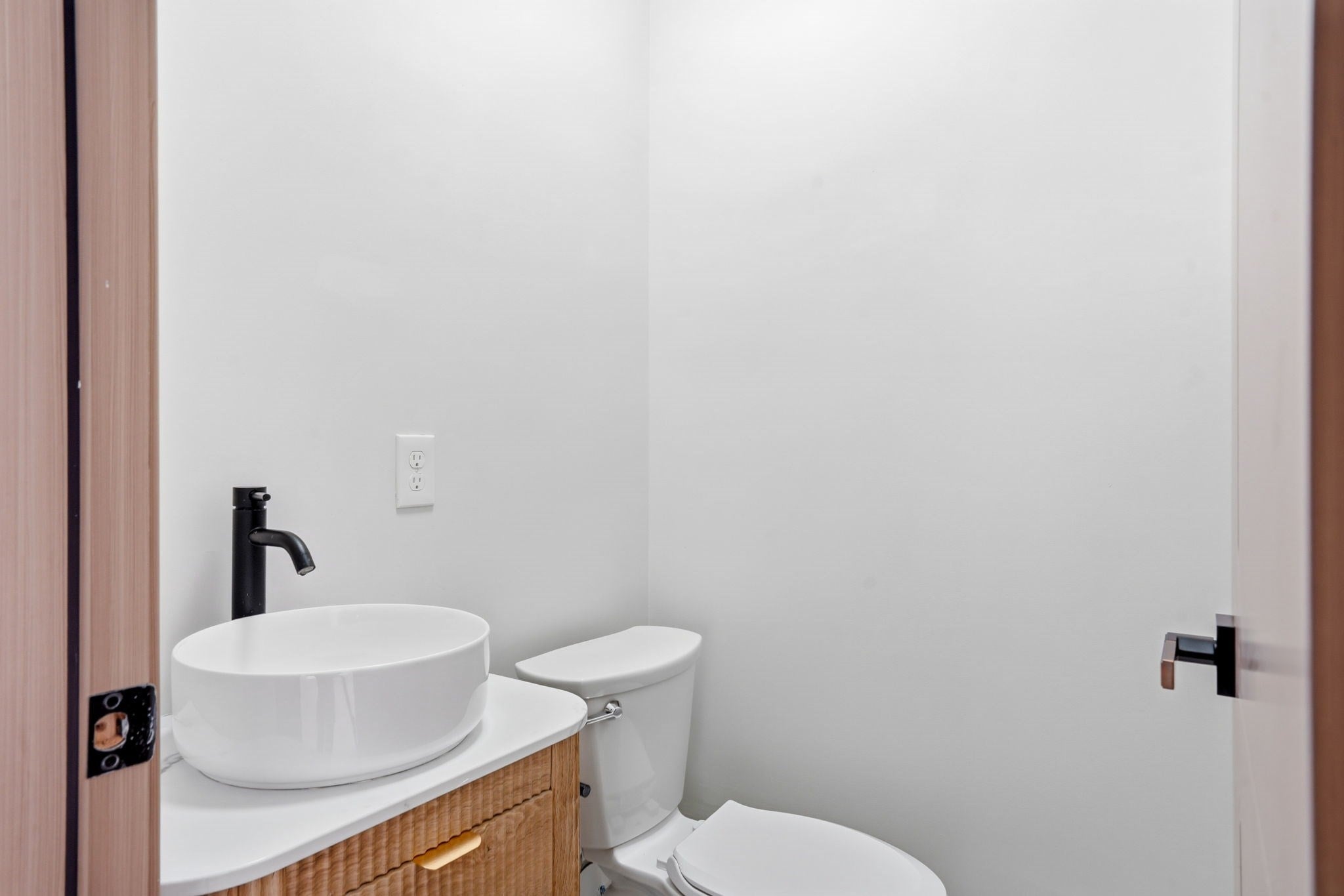 1 Doris Dr #1, Chelmsford, MA Photo #15
