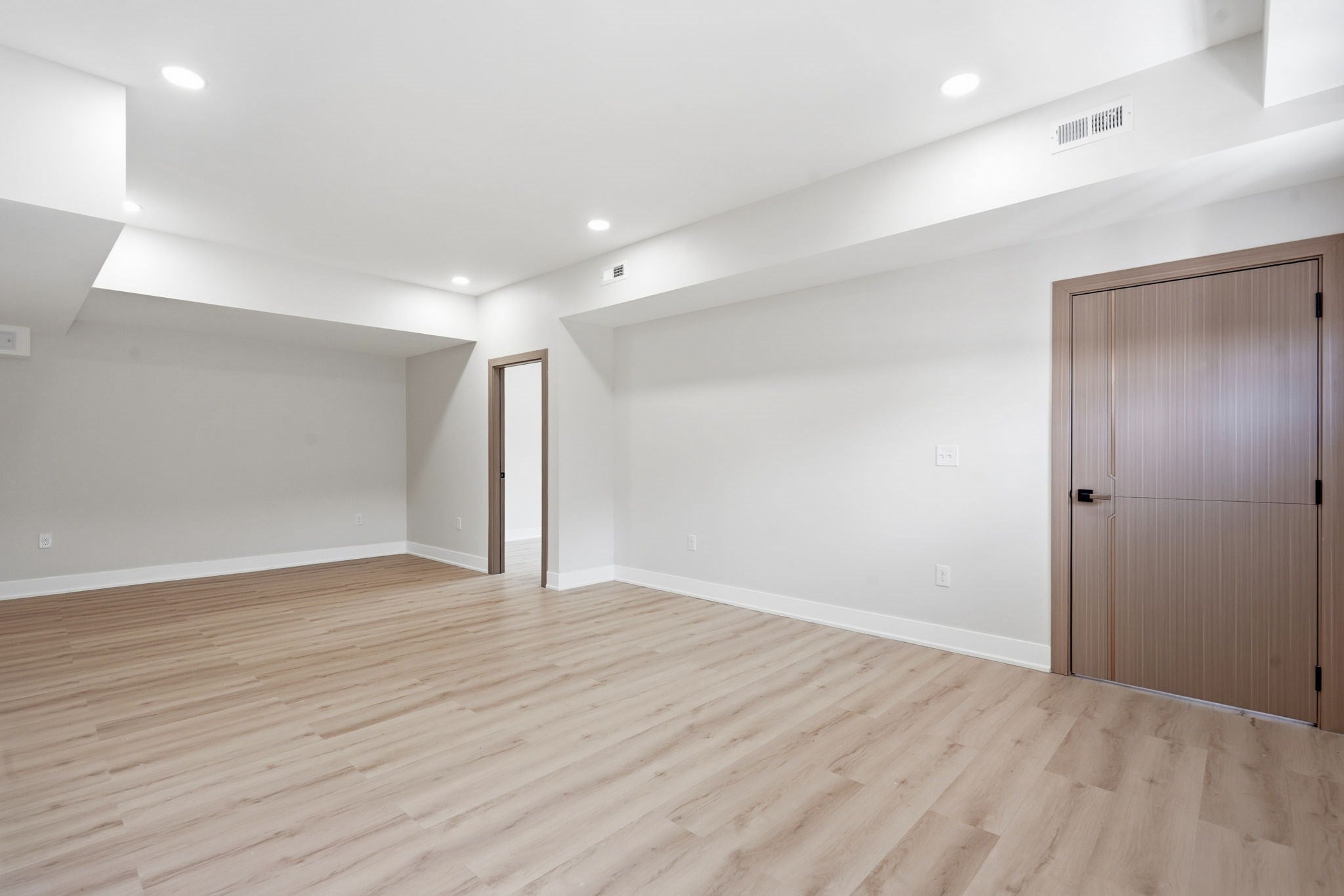 1 Doris Dr #1, Chelmsford, MA Photo #12