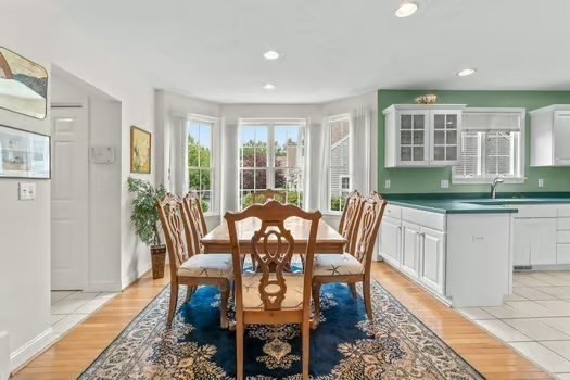 3 Mayfair Ct 3