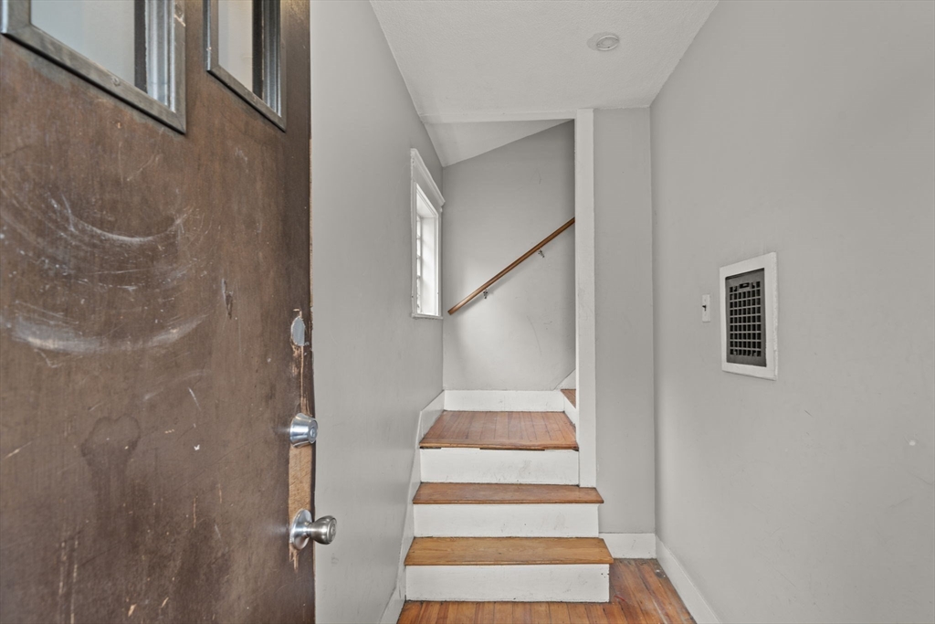 1 Shafter St