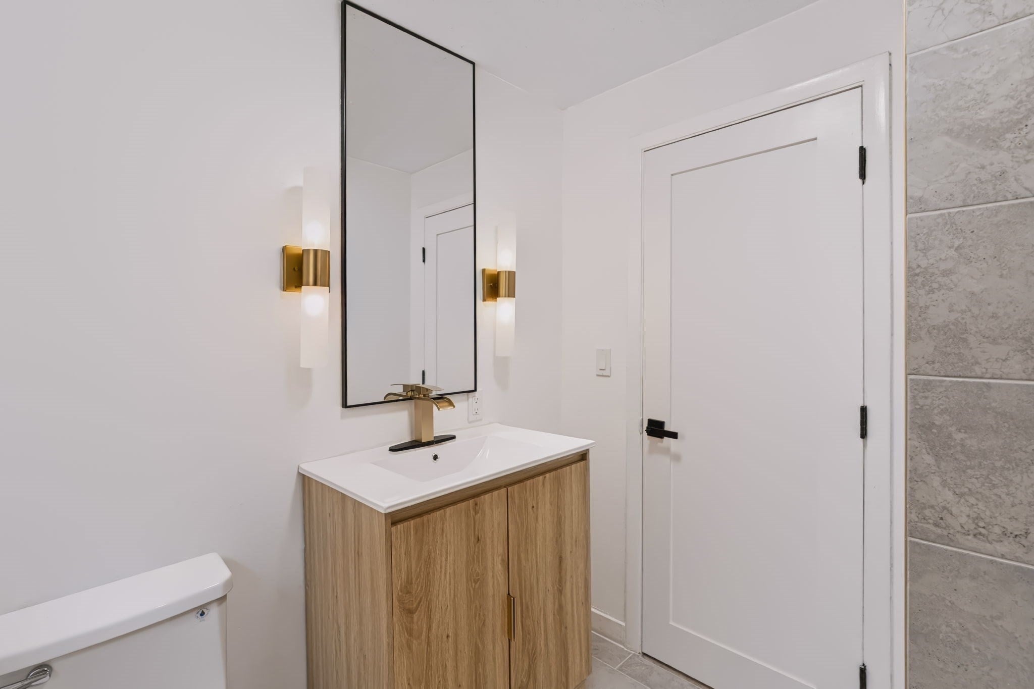 17 Grover St, Beverly, MA, 17 Grover St, Beverly, MA Photo #30