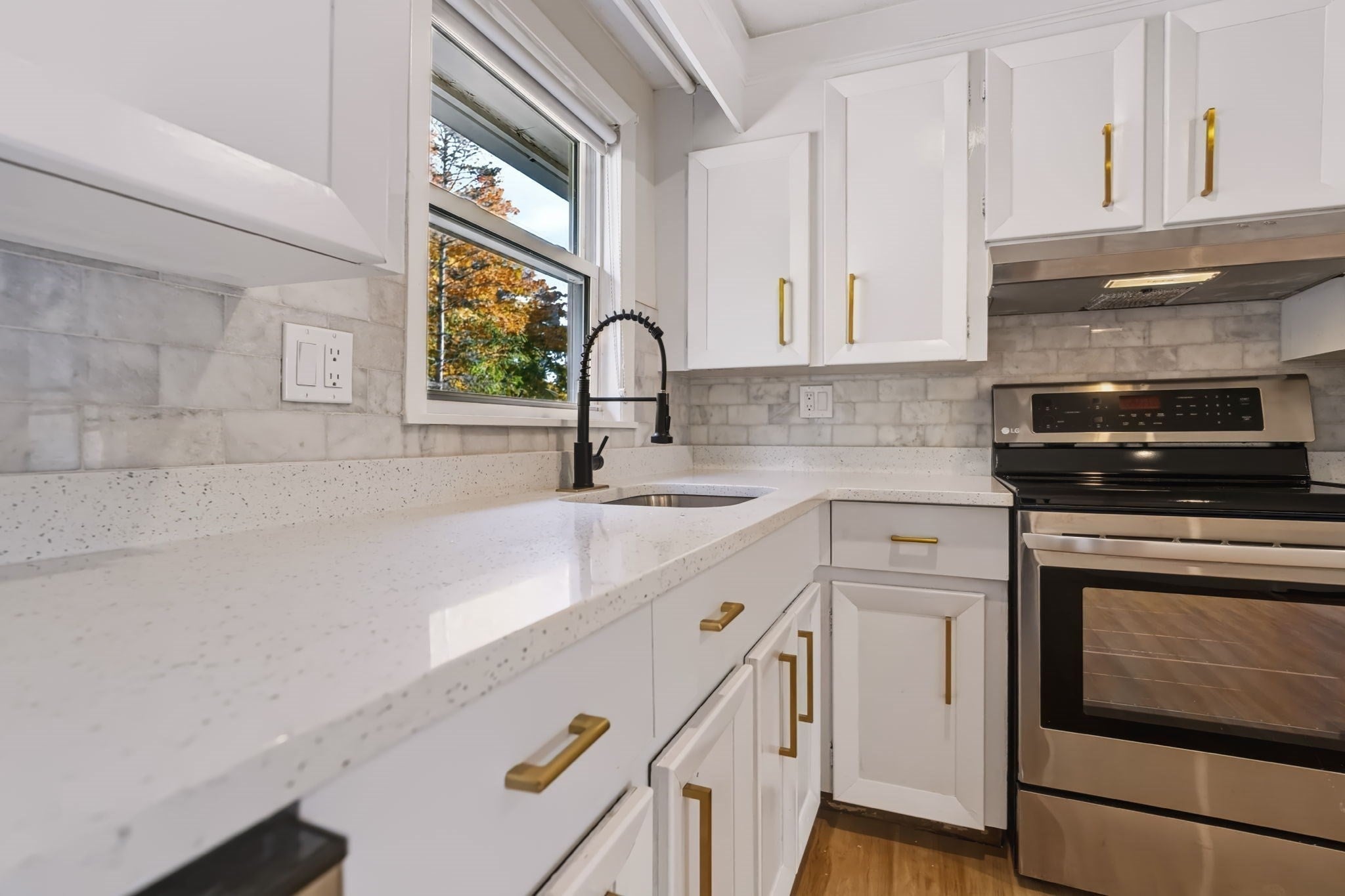 17 Grover St, Beverly, MA, 17 Grover St, Beverly, MA Photo #16