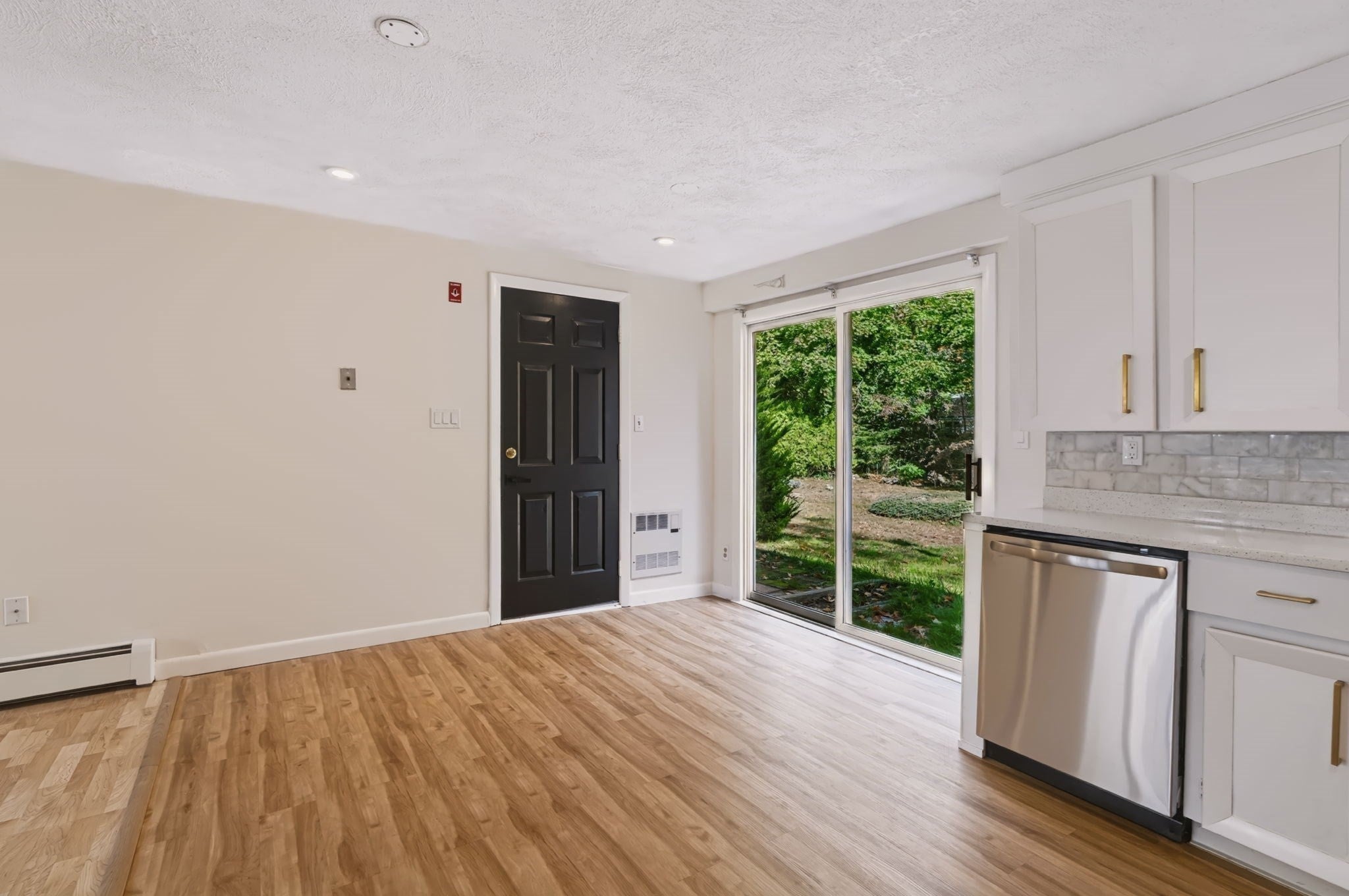17 Grover St, Beverly, MA, 17 Grover St, Beverly, MA Photo #17