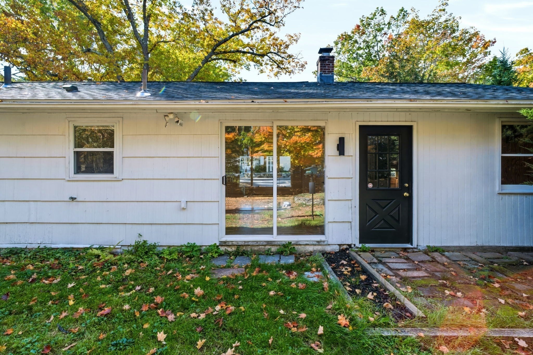 17 Grover St, Beverly, MA, 17 Grover St, Beverly, MA Photo #4