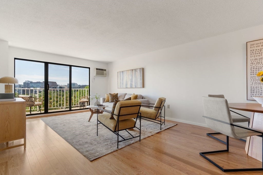 141 Coolidge Avenue #517, Watertown, MA, 141 Coolidge Avenue #517, Watertown, MA Photo #1