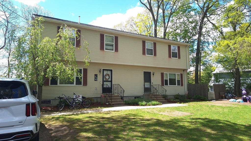 Photo of 9 Romoli Avenue, Attleboro, MA