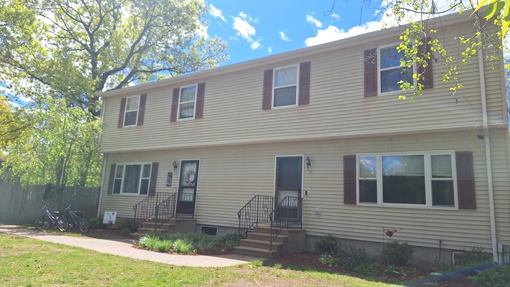 9 Romoli Avenue #9, Attleboro, MA Photo #6