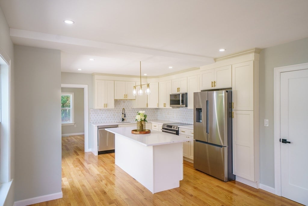 124 Magoun Ave