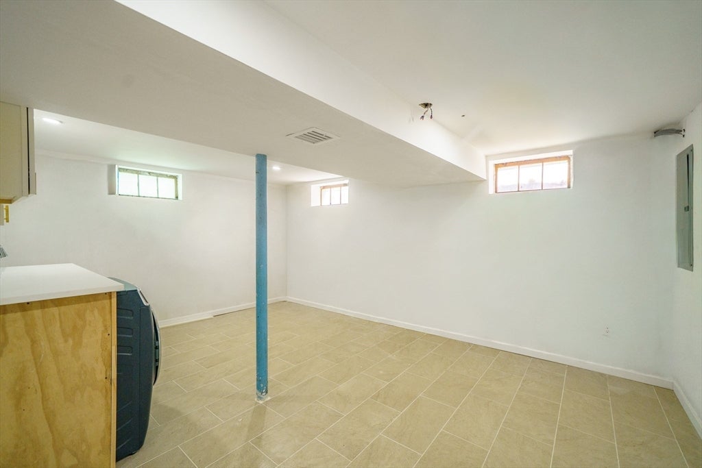 124 Magoun Ave, Brockton, MA, 124 Magoun Ave, Brockton, MA Photo #22