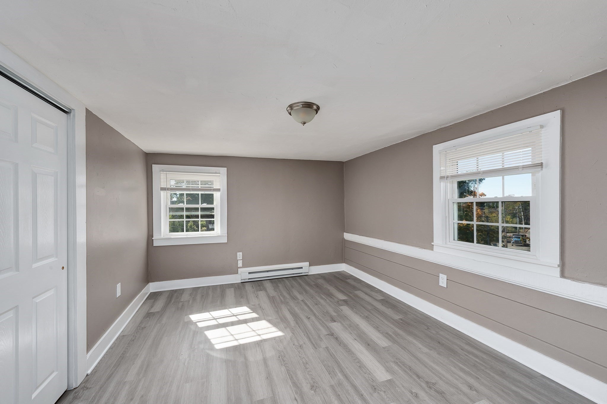 27 Holten St, Danvers, MA Photo #9