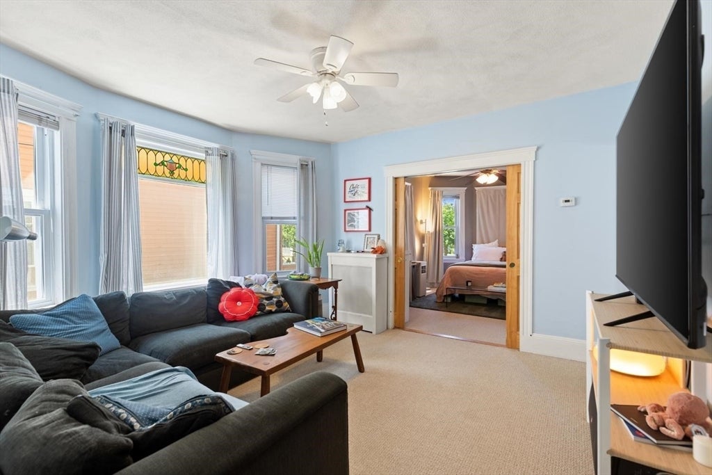 110 W Adams St, Somerville, MA Photo #8