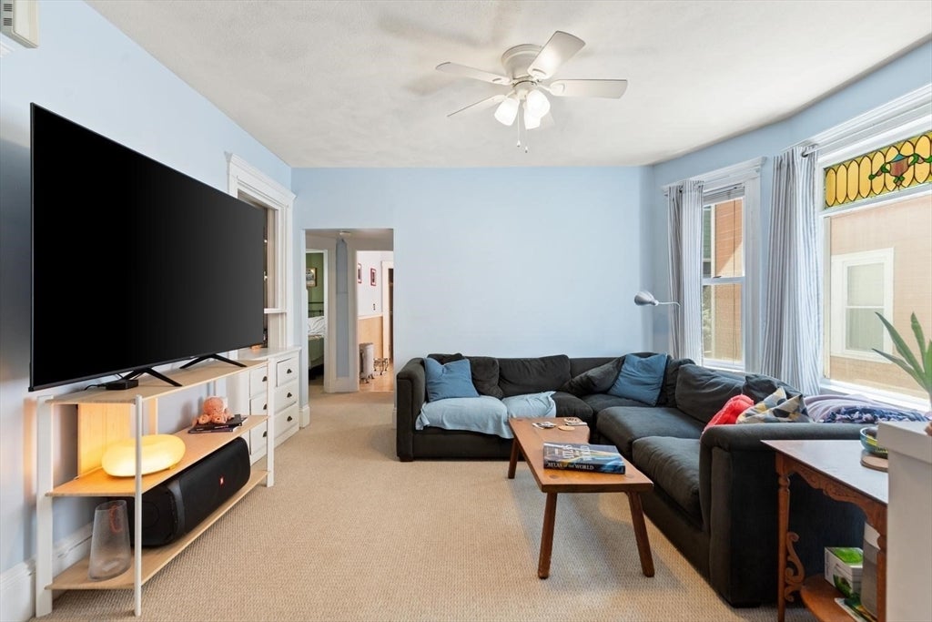 110 W Adams St, Somerville, MA Photo #9