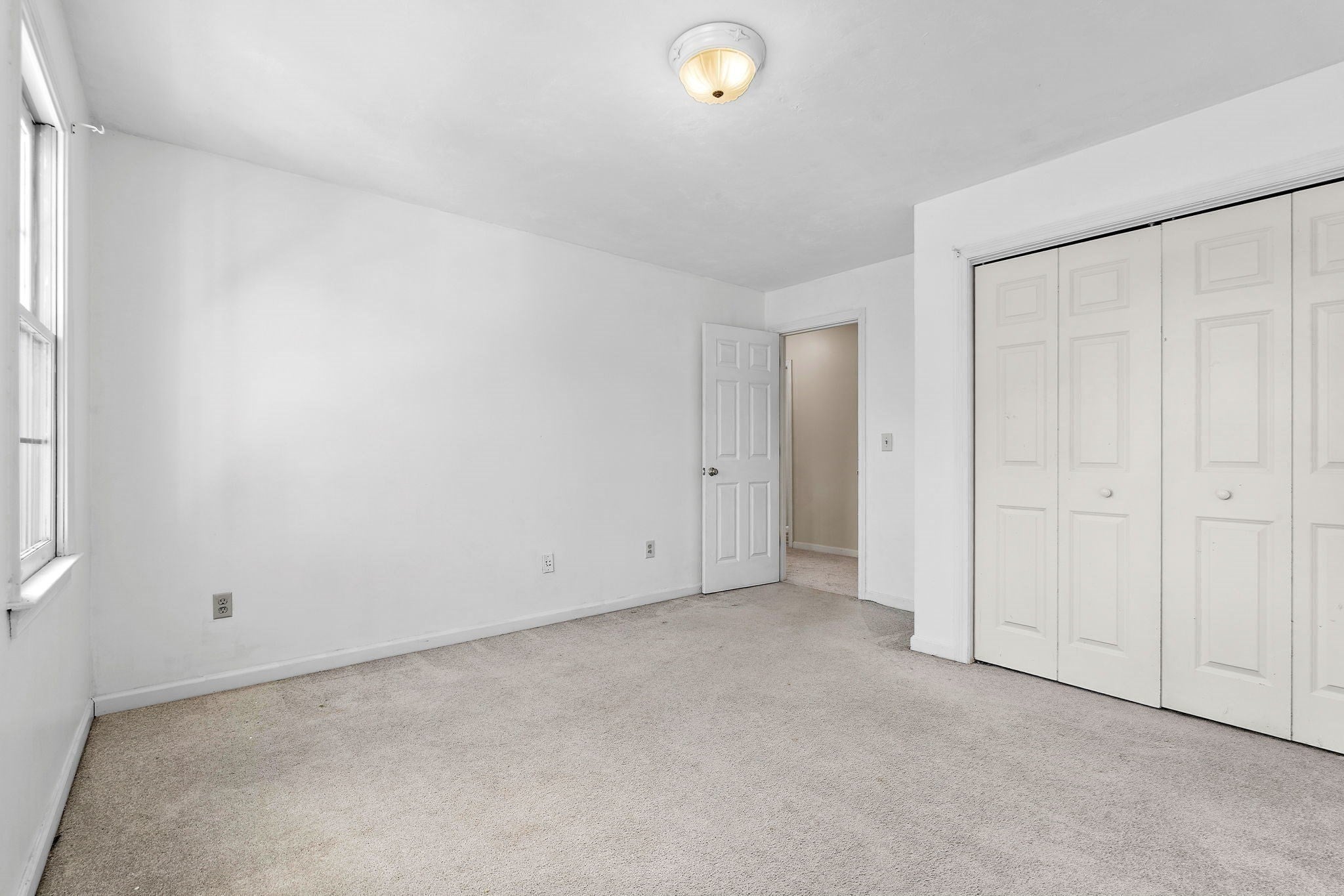 28 Farmington Drive, Shrewsbury, MA Photo #26