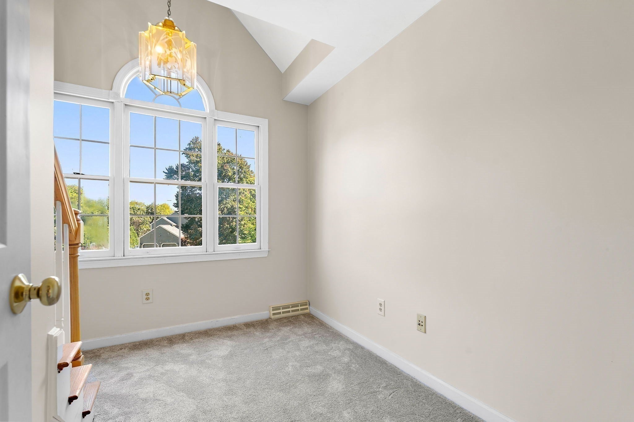 28 Farmington Drive, Shrewsbury, MA Photo #28
