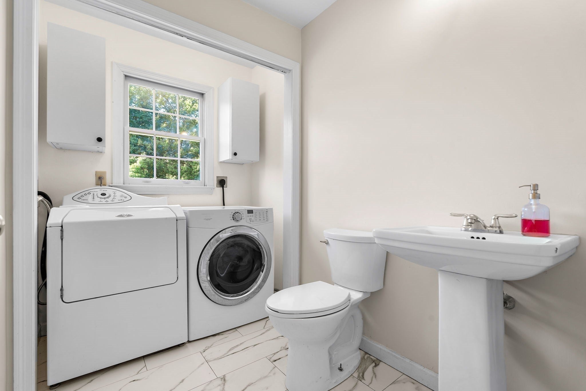 28 Farmington Drive, Shrewsbury, MA Photo #16