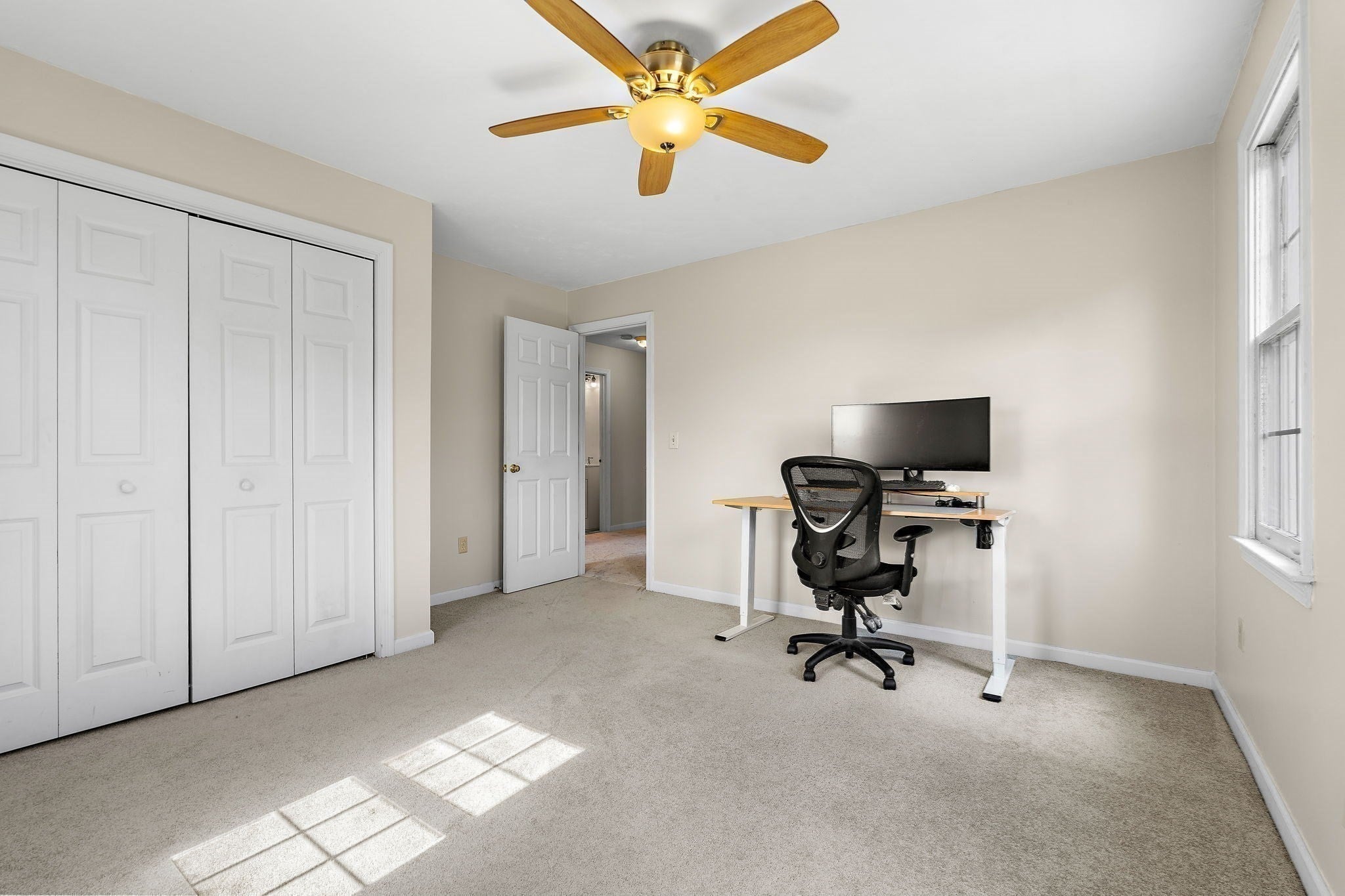 28 Farmington Drive, Shrewsbury, MA Photo #27