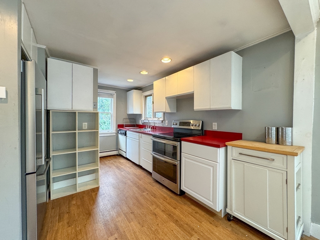 37 North St, Medway, MA Photo #9