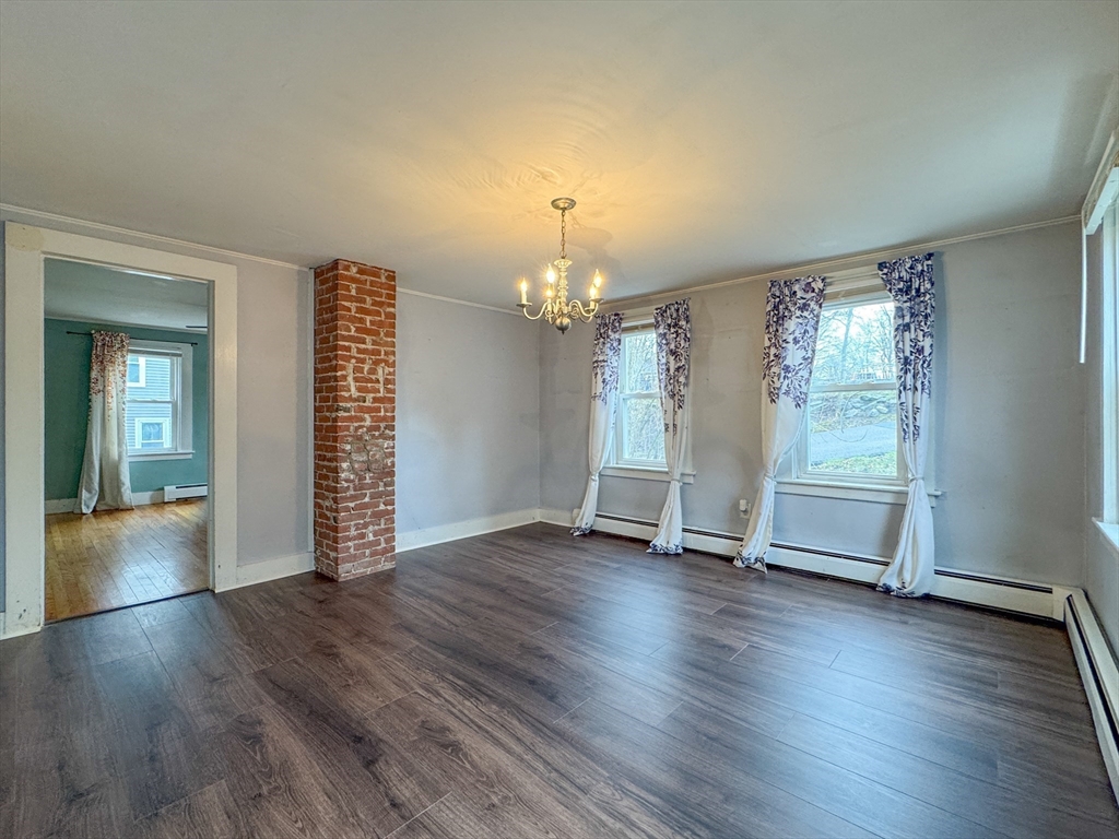 37 North St, Medway, MA Photo #6