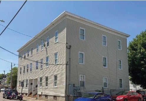 18 Auburn St, Lowell, MA, 18 Auburn St, Lowell, MA Photo #5