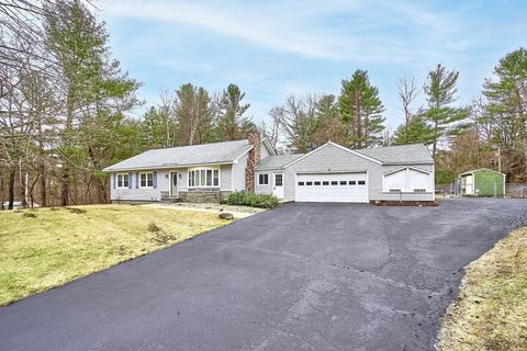 124 Lost Lake Dr Groton MA 01450