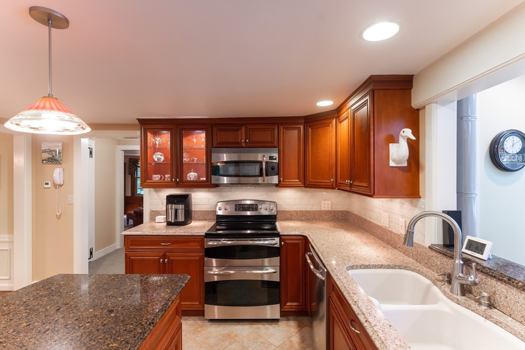 19 George Allen Rd, West Brookfield, MA Photo #8
