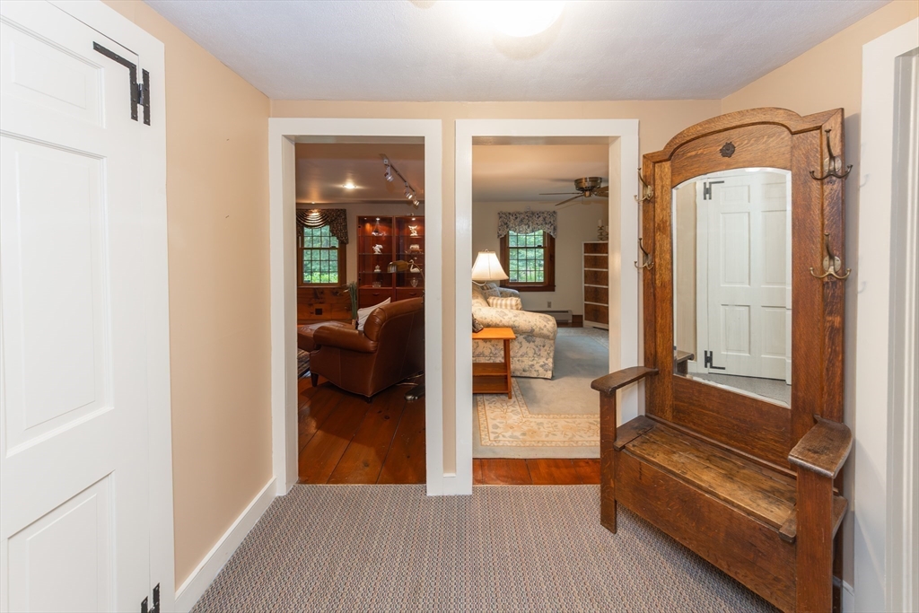 19 George Allen Rd, West Brookfield, MA Photo #14