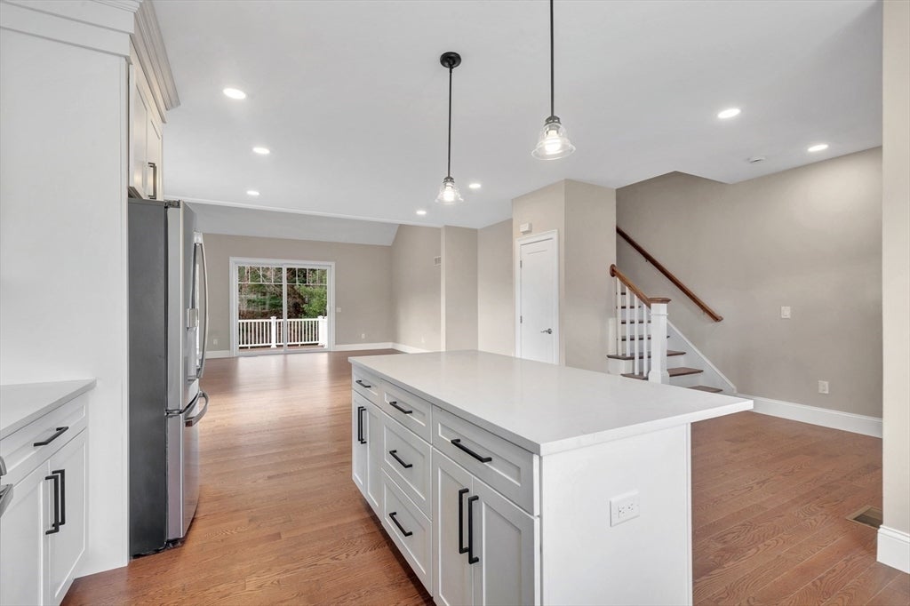 8 Weber Farm Road #8, Wrentham, MA Photo #11