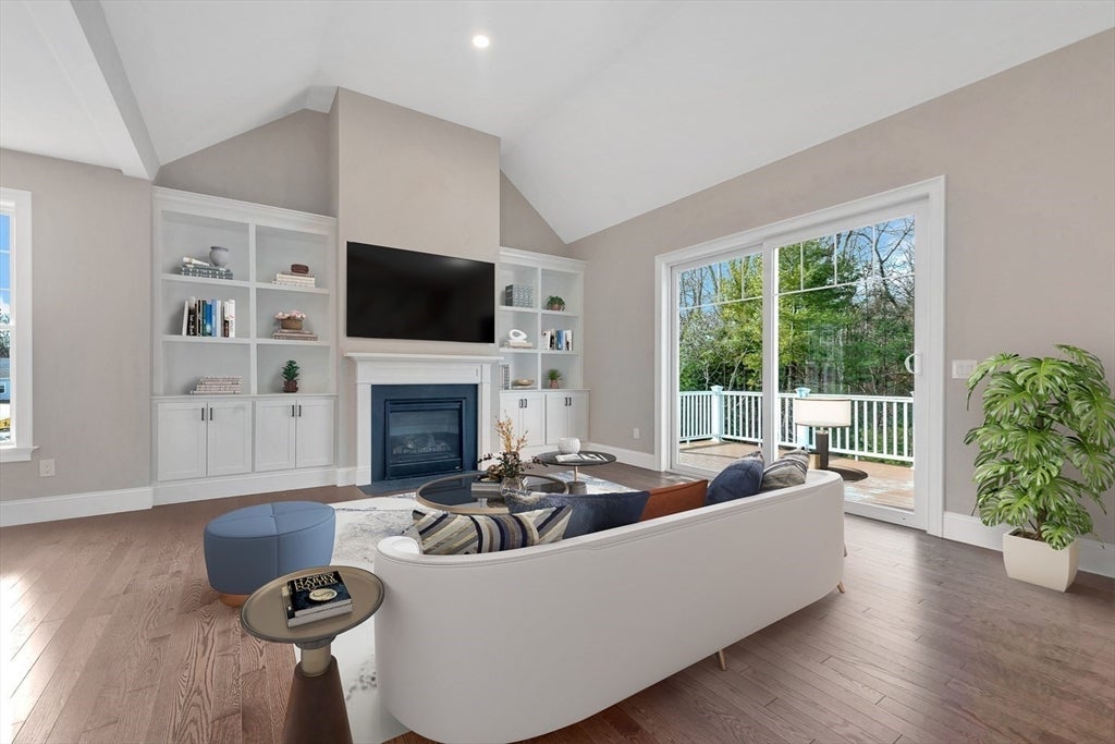8 Weber Farm Road #8, Wrentham, MA Photo #15