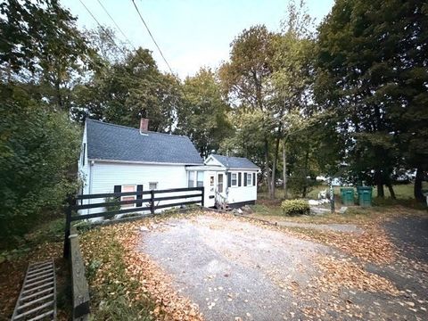 108-R Pratt St Fitchburg MA 01420