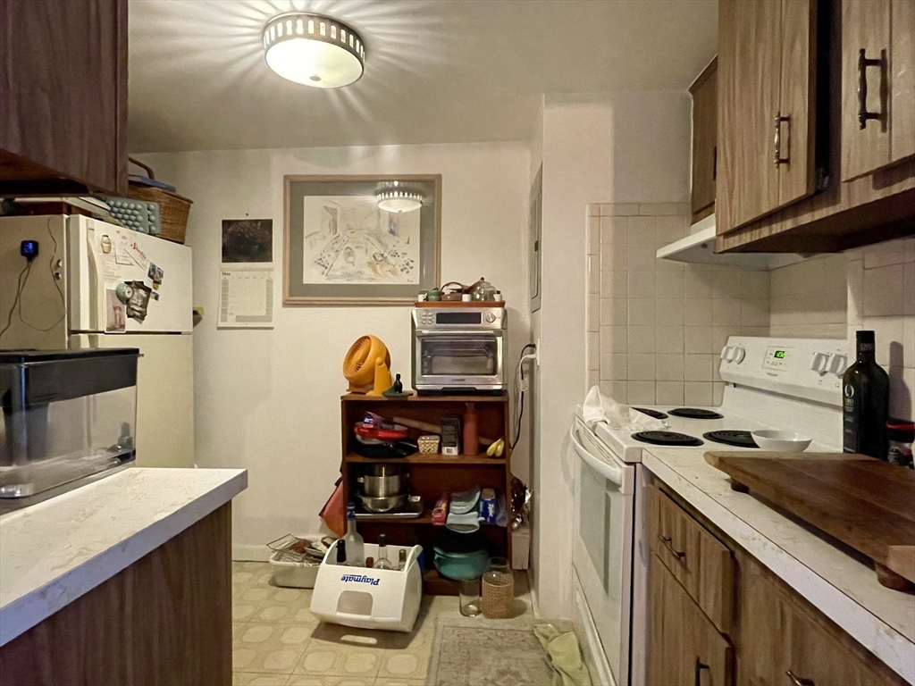 382 Massachusetts Ave #601, Arlington, MA Photo #2