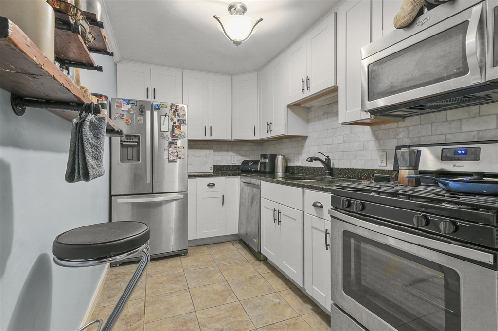 5 Greenbriar Drive 107