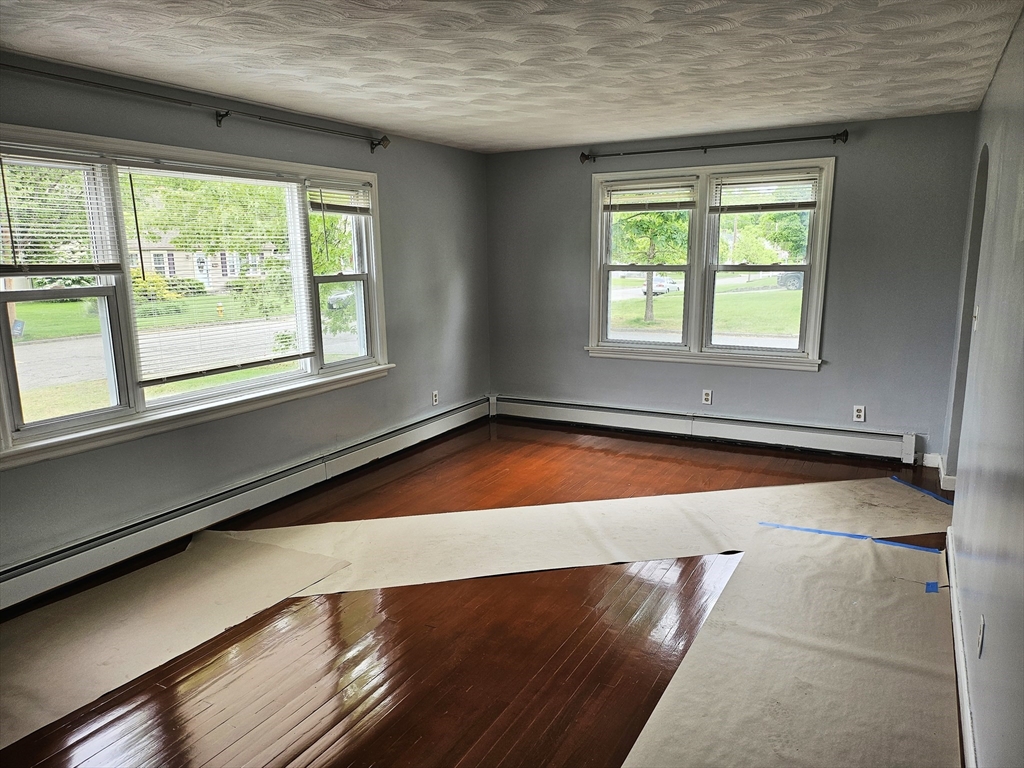 96 Chesterfield Ave