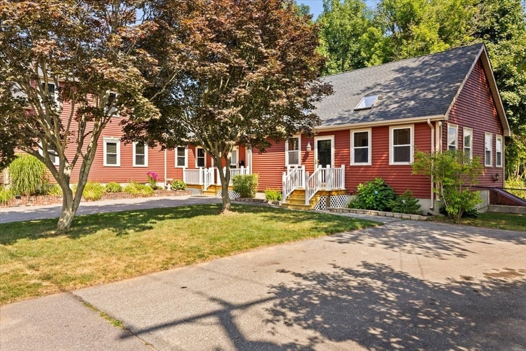11 Wilbur St