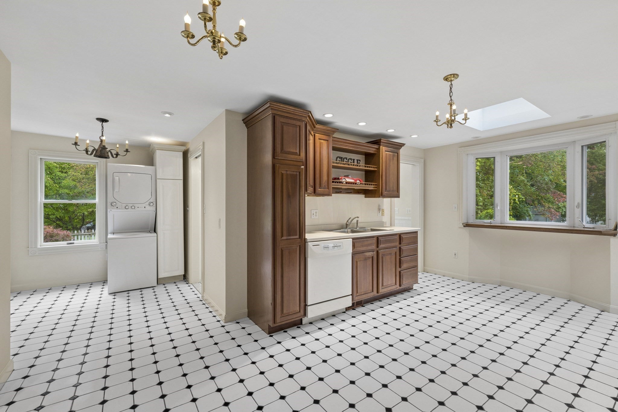 431 Berlin Rd, Marlborough, MA Photo #12